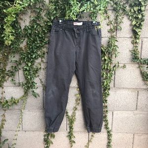 Levi’s Cotton Joggers